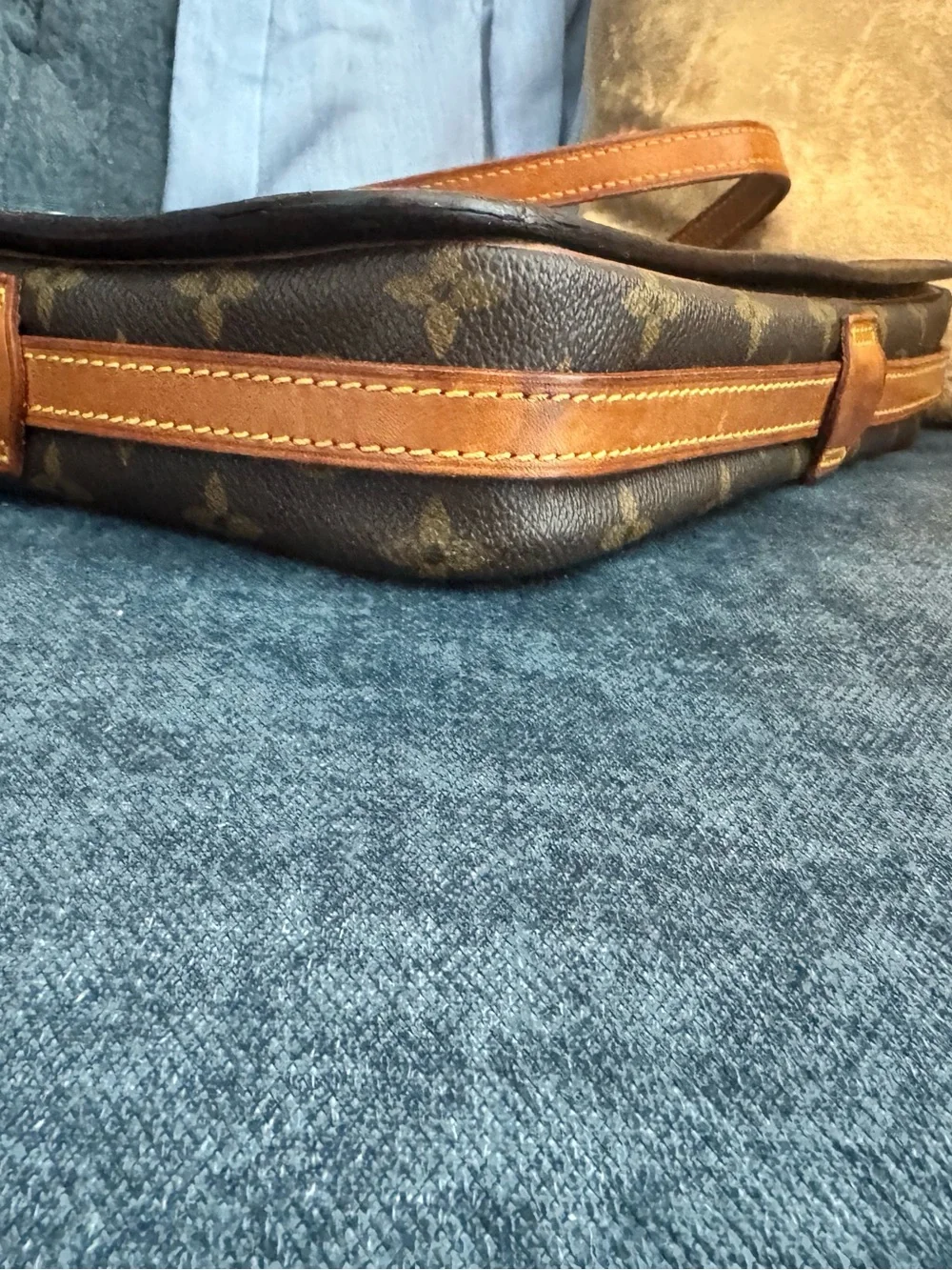 Authentic Louis Vuitton Saint Germain 28